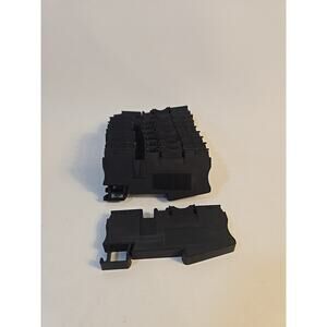 Lot of 10 Eaton PT4-FSI Terminal Block